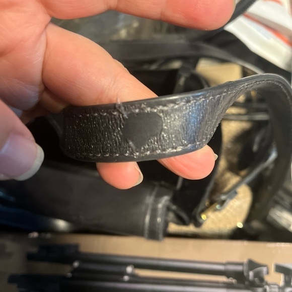 𝅺tory Burch Jeweled Velvet Shoulder Bag - Picture 5 of 6